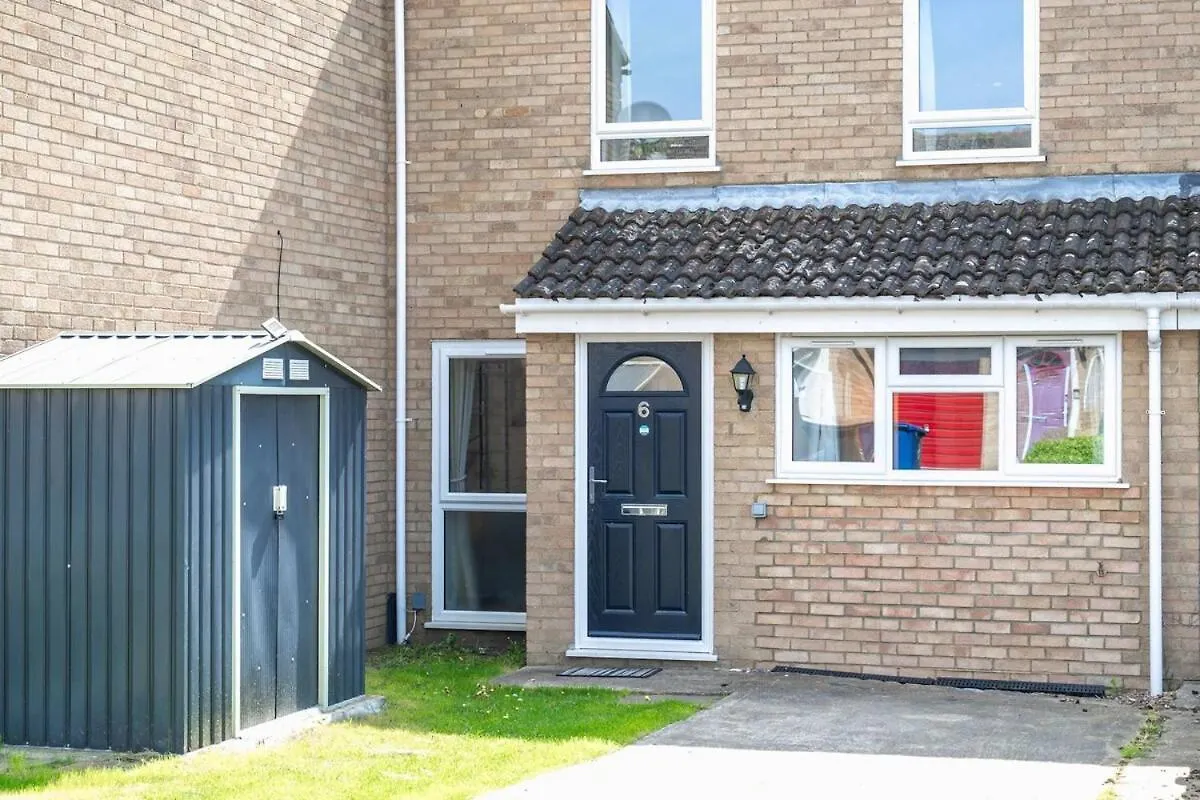 Modern Spacious 4 Bedroom 3 Bathroom House By Trinity Stays Short Term Lets & Serviced Accommodation Cambridge Appartement