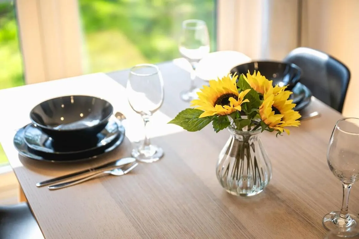 Appartement Modern Spacious 4 Bedroom 3 Bathroom House By Trinity Stays Short Term Lets & Serviced Accommodation Cambridge
