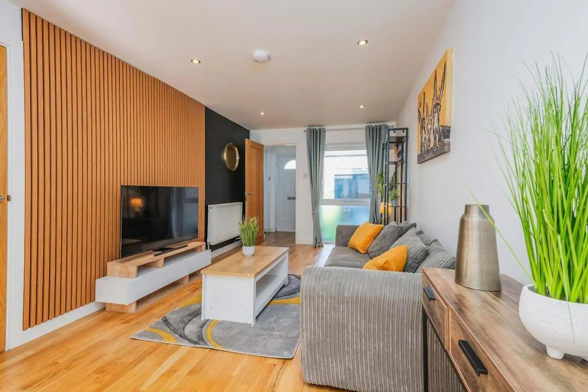 شقة Modern Spacious 4 Bedroom 3 Bathroom House By Trinity Stays Short Term Lets & Serviced Accommodation Cambridge